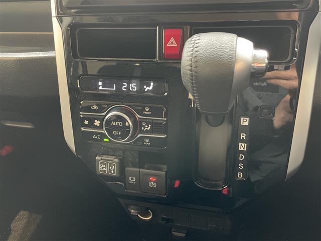 ルーミー カスタムG 純正9型ディスプレイオーディオ ナビ機能なし 全方位カメラ 両側パワースライドドア レーダークルーズコントロール バックカメラ コーナーセンサー 純正アルミホイール LEDヘッドライト(10枚目)