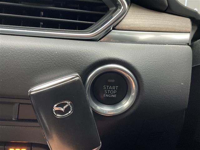 ＣＸ－５ ＸＤ　エクスクルーシブモード　プレミアムサウンドＢＯＳＥ　純正８型ナビ　全方位カメラ　レーダークルーズコントロール　シートヒーター　エアシート　バックカメラ　電動リアゲート　パワーシート　ヘッドアップディスプレイ　パドルシフト（13枚目）