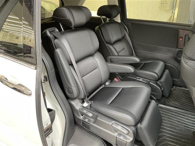 オデッセイ アブソルート　純正１０．５型ナビ　全方位カメラ　両側パワースライドドア　レーダークルーズコントロール　バックカメラ　パワーシート　コーナーセンサー　純正アルミホイール　ＥＴＣ２．０　ＬＥＤヘッドライト　パドルシフト（15枚目）