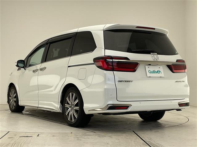 オデッセイ アブソルート　純正１０．５型ナビ　全方位カメラ　両側パワースライドドア　レーダークルーズコントロール　バックカメラ　パワーシート　コーナーセンサー　純正アルミホイール　ＥＴＣ２．０　ＬＥＤヘッドライト　パドルシフト（20枚目）