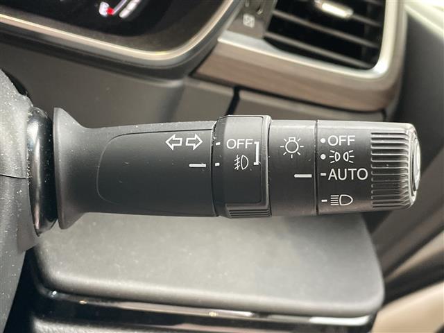 オデッセイ アブソルート　純正１０．５型ナビ　全方位カメラ　両側パワースライドドア　レーダークルーズコントロール　バックカメラ　パワーシート　コーナーセンサー　純正アルミホイール　ＥＴＣ２．０　ＬＥＤヘッドライト　パドルシフト（23枚目）