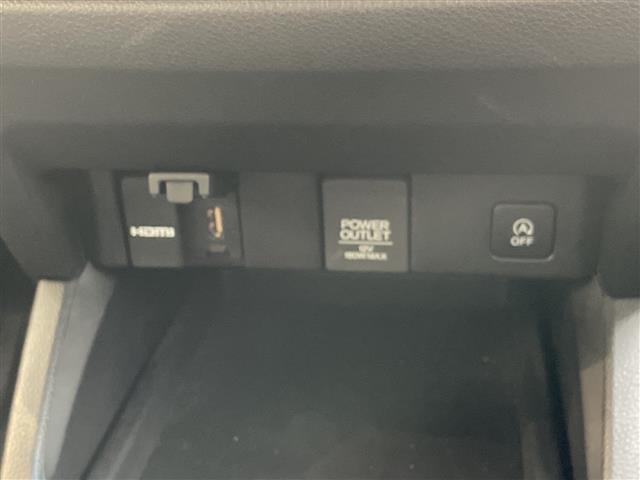 オデッセイ アブソルート　純正１０．５型ナビ　全方位カメラ　両側パワースライドドア　レーダークルーズコントロール　バックカメラ　パワーシート　コーナーセンサー　純正アルミホイール　ＥＴＣ２．０　ＬＥＤヘッドライト　パドルシフト（28枚目）