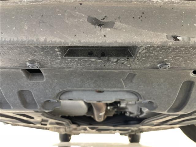 オデッセイ アブソルート　純正１０．５型ナビ　全方位カメラ　両側パワースライドドア　レーダークルーズコントロール　バックカメラ　パワーシート　コーナーセンサー　純正アルミホイール　ＥＴＣ２．０　ＬＥＤヘッドライト　パドルシフト（40枚目）