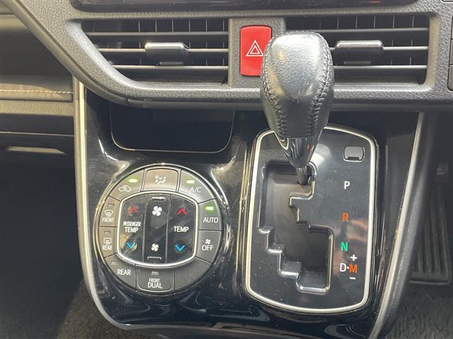 エスクァイア Ｘｉ　純正ナビ　フリップダウンモニター　両側パワースライドドア　バックカメラ　純正アルミホイール　ＬＥＤヘッドライト　オートライト　ドライブレコーダー　ＥＴＣ　フルセグ　ＣＤ　ＤＶＤ　Ｂｌｕｅｔｏｏｔｈ（13枚目）