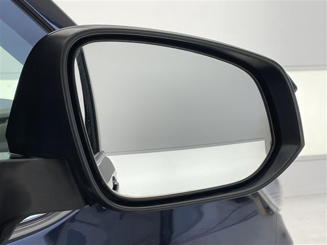 エスクァイア Ｘｉ　純正ナビ　フリップダウンモニター　両側パワースライドドア　バックカメラ　純正アルミホイール　ＬＥＤヘッドライト　オートライト　ドライブレコーダー　ＥＴＣ　フルセグ　ＣＤ　ＤＶＤ　Ｂｌｕｅｔｏｏｔｈ（32枚目）