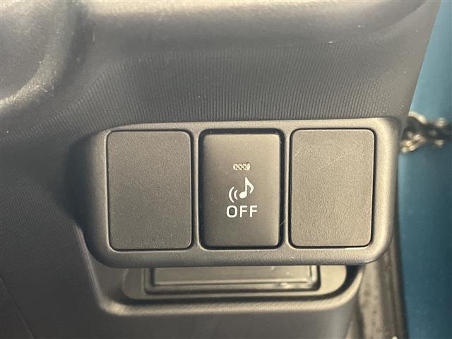 アクア Ｘ－アーバン　純正９型ナビ　フルセグ　Ｂｌｕｅｔｏｏｔｈ　バックカメラ　ステアリングスイッチ　ドアバイザー　スマートキー　プッシュスタート　電動格納ミラー（10枚目）