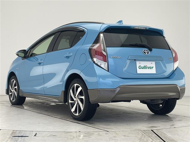 アクア Ｘ－アーバン　純正９型ナビ　フルセグ　Ｂｌｕｅｔｏｏｔｈ　バックカメラ　ステアリングスイッチ　ドアバイザー　スマートキー　プッシュスタート　電動格納ミラー（20枚目）