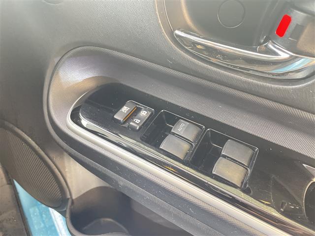 アクア Ｘ－アーバン　純正９型ナビ　フルセグ　Ｂｌｕｅｔｏｏｔｈ　バックカメラ　ステアリングスイッチ　ドアバイザー　スマートキー　プッシュスタート　電動格納ミラー（29枚目）