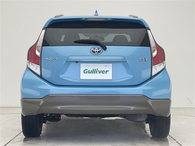 アクア Ｘ－アーバン　純正９型ナビ　フルセグ　Ｂｌｕｅｔｏｏｔｈ　バックカメラ　ステアリングスイッチ　ドアバイザー　スマートキー　プッシュスタート　電動格納ミラー（43枚目）