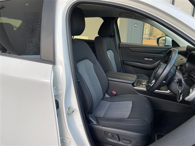 ＣＸ－６０ ＸＤ　Ｓパッケージ　純正１２．４型ナビ　ＳＤカードなし　全方位カメラ　レーダークルーズコントロール　シートヒーター　バックカメラ　パワーシート　ヘッドアップディスプレイ　コーナーセンサー　ブラインドスポットモニター（14枚目）