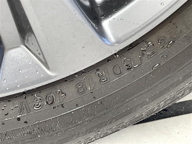 ＣＸ－６０ ＸＤ　Ｓパッケージ　純正１２．４型ナビ　ＳＤカードなし　全方位カメラ　レーダークルーズコントロール　シートヒーター　バックカメラ　パワーシート　ヘッドアップディスプレイ　コーナーセンサー　ブラインドスポットモニター（17枚目）