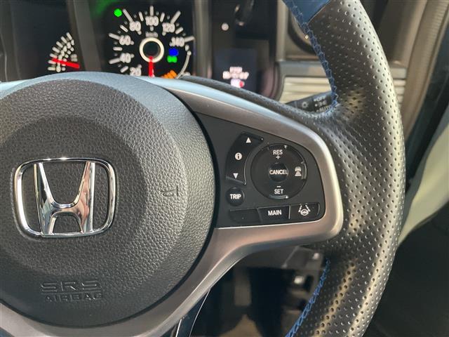 店舗にて現車の確認もいただけますので、お電話で在庫のご確認の上是非ご来店くださいませ！！店舗直通電話　　　０５２−３０９−５１５２