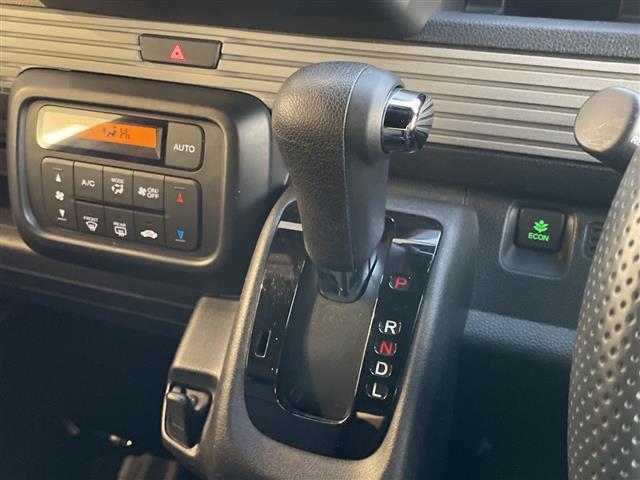 店舗にて現車の確認もいただけますので、お電話で在庫のご確認の上是非ご来店くださいませ！！店舗直通電話　　　０５２−３０９−５１５２