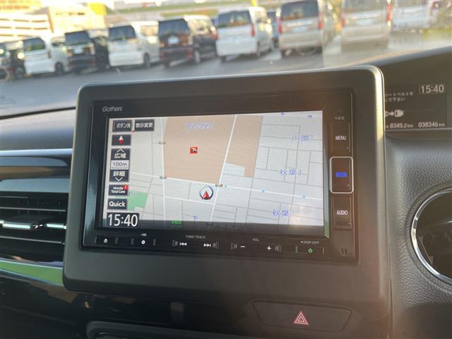 N-BOXカスタム L ホンダセンシング 純正ナビ 両側パワースライドドア レーダークルーズコントロール シートヒーター バックカメラ コーナーセンサー 純正アルミホイール LEDヘッドライト オートマチックハイビーム(3枚目)