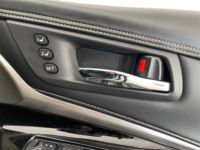 ハリアー プレミアム メタル アンド レザーパッケージ セーフティセンス 純正エアロパーツ 社外10型ナビ 3眼LED サンルーフ 黒革シート レーダークルコン シートヒーター エアシート バックカメラ 電動リヤゲート パワーシート コーナーセンサー(21枚目)