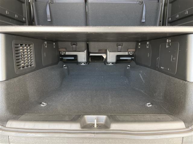 フリード＋ Ｇ・ホンダセンシング　ホンダセンシング　社外ナビ　両側電動　レーダークルコン　バックカメラ　コーナーセンサー　ＥＴＣ　ＬＥＤヘッド　レーンキープアシスト　フルセグＴＶ　ＣＤ　ＤＶＤ　Ｂｌｕｅｔｏｏｔｈ　プッシュスタート（28枚目）