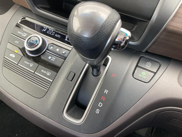 フリード＋ Ｇ・ホンダセンシング　ホンダセンシング　社外ナビ　両側電動　レーダークルコン　バックカメラ　コーナーセンサー　ＥＴＣ　ＬＥＤヘッド　レーンキープアシスト　フルセグＴＶ　ＣＤ　ＤＶＤ　Ｂｌｕｅｔｏｏｔｈ　プッシュスタート（77枚目）