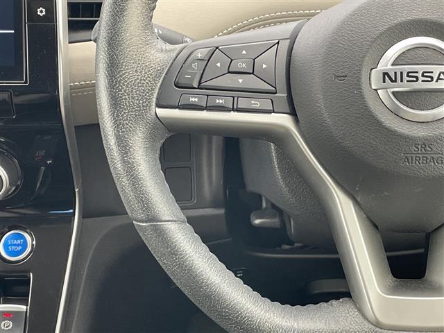 セレナ ｅ－パワー　ハイウェイスターＶ　プロパイロット　純正１０型ナビ　ＳＤカードなし　フリップダウンモニター　全方位カメラ　両側パワースライドドア　シートヒーター　インテリジェントミラー　バックカメラ　コーナーセンサー　ステアリングヒータ（22枚目）