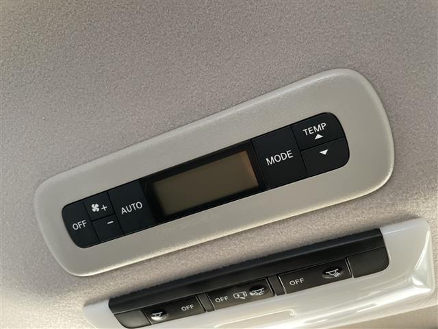 セレナ ｅ－パワー　ハイウェイスターＶ　プロパイロット　純正１０型ナビ　ＳＤカードなし　フリップダウンモニター　全方位カメラ　両側パワースライドドア　シートヒーター　インテリジェントミラー　バックカメラ　コーナーセンサー　ステアリングヒータ（31枚目）