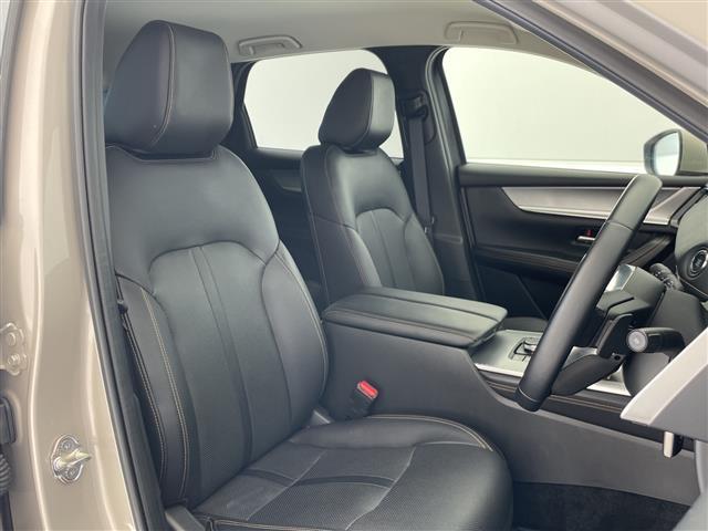 ＣＸ－６０ ＸＤ　Ｌパッケージ　プレミアムサウンドＢＯＳＥ　純正１２．４型ナビ　ＳＤカードなし　全方位カメラ　レーダークルーズコントロール　シートヒーター　バックカメラ　電動リアゲート　パワーシート　ヘッドアップディスプレイ（14枚目）