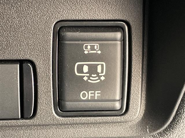 セレナ ハイウェイスターＶ　プロパイロット　９型ナビ　全方位カメラ　両側パワースライドドア　レーダークルーズコントロール　バックカメラ　ハンズフリースライドドア　コーナーセンサー　純正アルミホイール　ＥＴＣ　インテリジェントミラ（10枚目）