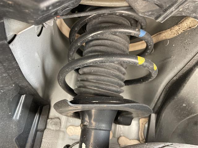 セレナ ハイウェイスターＶ　プロパイロット　９型ナビ　全方位カメラ　両側パワースライドドア　レーダークルーズコントロール　バックカメラ　ハンズフリースライドドア　コーナーセンサー　純正アルミホイール　ＥＴＣ　インテリジェントミラ（41枚目）