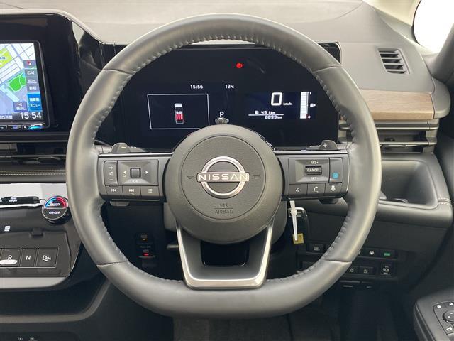 セレナ ハイウェイスターＶ　プロパイロット　９型ナビ　全方位カメラ　両側パワースライドドア　レーダークルーズコントロール　バックカメラ　ハンズフリースライドドア　コーナーセンサー　純正アルミホイール　ＥＴＣ　インテリジェントミラ（42枚目）