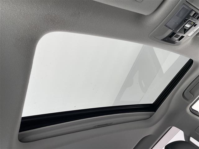 ランドクルーザープラド TX Lパッケージ マットブラックエディション トヨタセーフティセンス 純正9型ディスプレイオーディオナビ 全方位カメラ サンルーフ レーダークルーズコントロール シートヒーター エアシート バックカメラ パワーシート ブラインドスポットモニター(6枚目)