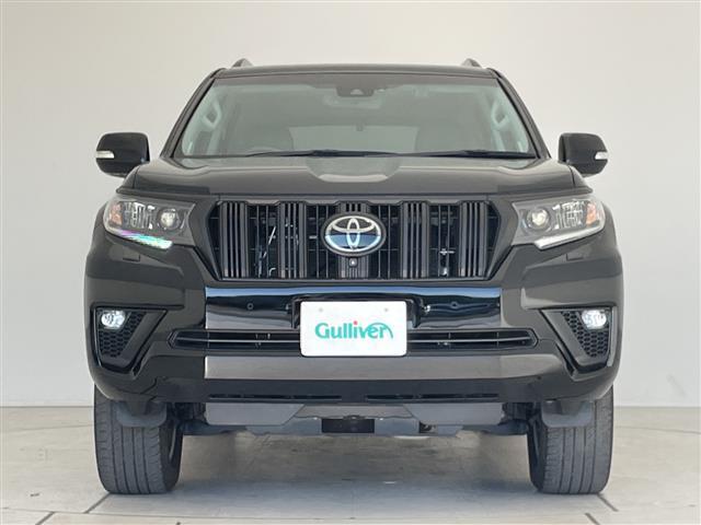 ランドクルーザープラド TX Lパッケージ マットブラックエディション トヨタセーフティセンス 純正9型ディスプレイオーディオナビ 全方位カメラ サンルーフ レーダークルーズコントロール シートヒーター エアシート バックカメラ パワーシート ブラインドスポットモニター(18枚目)