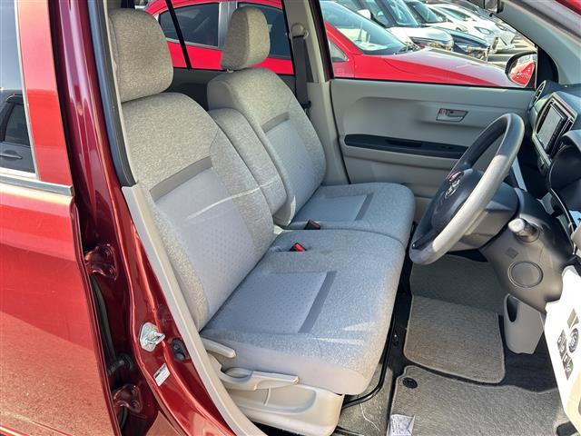 パッソ Ｘ　ＬパッケージＳ　純正ナビ　バックカメラ　コーナーセンサー　ＥＴＣ　前後ドライブレコーダー　衝突軽減　フルセグＴＶ　ＣＤ　スマートキー　プッシュスタート（9枚目）