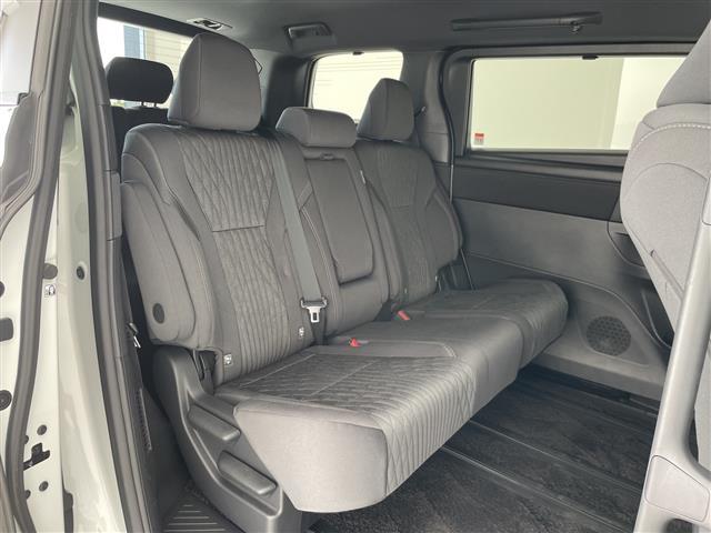 アルファードハイブリッド Ｘ　純正９型ディスプレイオーディオ　ナビ機能なし　フリップダウンモニター　全方位カメラ　三眼ＬＥＤヘッドライト　両側パワースライドドア　レーダークルーズコントロール　バックカメラ　ブラインドスポットモニタ（15枚目）