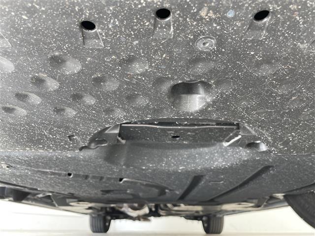 アルファードハイブリッド Ｘ　純正９型ディスプレイオーディオ　ナビ機能なし　フリップダウンモニター　全方位カメラ　三眼ＬＥＤヘッドライト　両側パワースライドドア　レーダークルーズコントロール　バックカメラ　ブラインドスポットモニタ（40枚目）