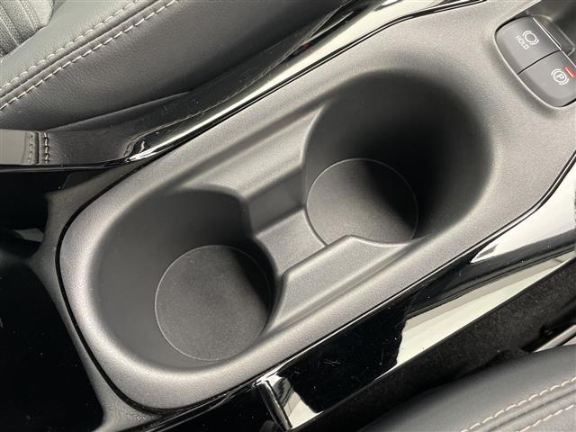 カローラツーリング ハイブリッド　ダブルバイビー　モデリスタエアロ　純正９型ディスプレイオーディオナビ　レーダークルーズコントロール　シートヒーター　バックカメラ　コーナーセンサー　純正アルミホイール　ステアリングヒーター　ＬＥＤライト　衝突軽減（30枚目）