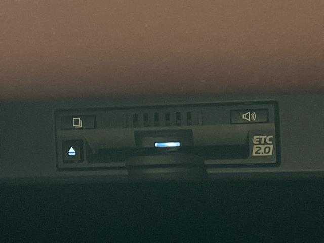 ＮＸ ＮＸ３００ｈ　スパイス＆シック　純正１０型ナビ　三眼ＬＥＤヘッドライト　全方位カメラ　レーダークルーズコントロール　シートヒーター　エアシート　電動リアゲート　パワーシート　コーナーセンサー　純正アルミホイール　ステアリングヒーター（78枚目）