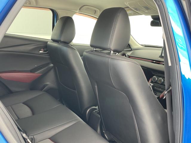 ＣＸ－３ ＸＤ　ツーリング　純正ナビ　プレミアムサウンドＢＯＳＥ　クルーズコントロール　バックカメラ　純正アルミホイールＬＥＤヘッドライト　パドルシフト　ブラインドスポットモニター　ヘッドアップディスプレイ　衝突軽減システム（28枚目）