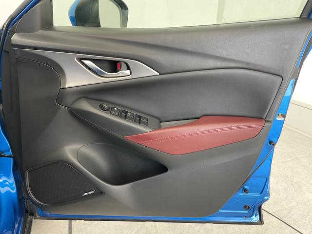 ＣＸ－３ ＸＤ　ツーリング　純正ナビ　プレミアムサウンドＢＯＳＥ　クルーズコントロール　バックカメラ　純正アルミホイールＬＥＤヘッドライト　パドルシフト　ブラインドスポットモニター　ヘッドアップディスプレイ　衝突軽減システム（54枚目）
