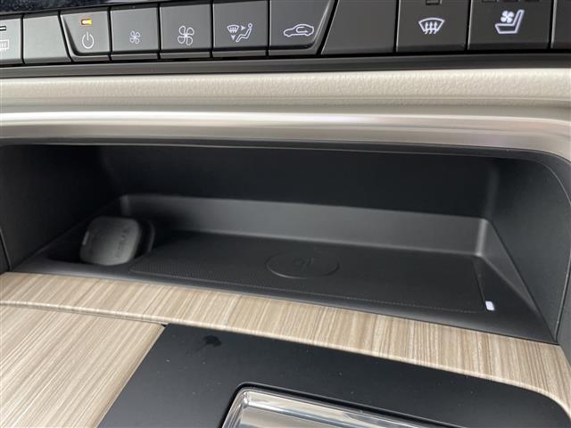 ＣＸ－６０ ＸＤ　エクスクルーシブモード　プレミアムサウンドＢＯＳＥ　純正１２型ナビ　ＳＤカードなし　全方位カメラ　サンルーフ　レーダークルーズコントロール　シートヒーター　バックカメラ　電動リアゲート　ヘッドアップディスプイ　パワーシート（9枚目）