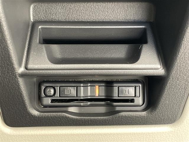 ＣＸ－６０ ＸＤ　エクスクルーシブモード　プレミアムサウンドＢＯＳＥ　純正１２型ナビ　ＳＤカードなし　全方位カメラ　サンルーフ　レーダークルーズコントロール　シートヒーター　バックカメラ　電動リアゲート　ヘッドアップディスプイ　パワーシート（11枚目）