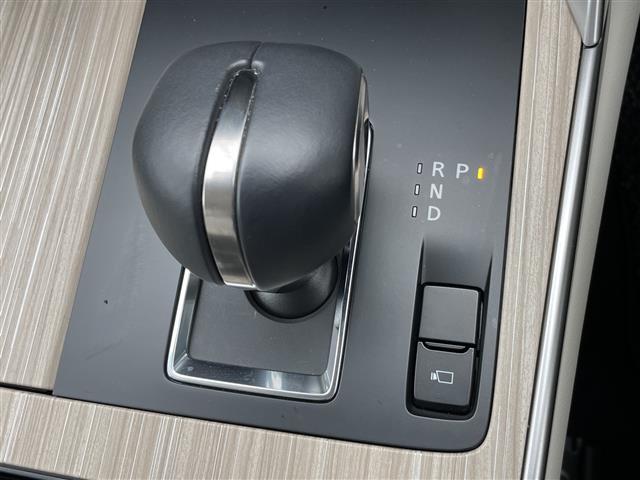 ＣＸ－６０ ＸＤ　エクスクルーシブモード　プレミアムサウンドＢＯＳＥ　純正１２型ナビ　ＳＤカードなし　全方位カメラ　サンルーフ　レーダークルーズコントロール　シートヒーター　バックカメラ　電動リアゲート　ヘッドアップディスプイ　パワーシート（25枚目）