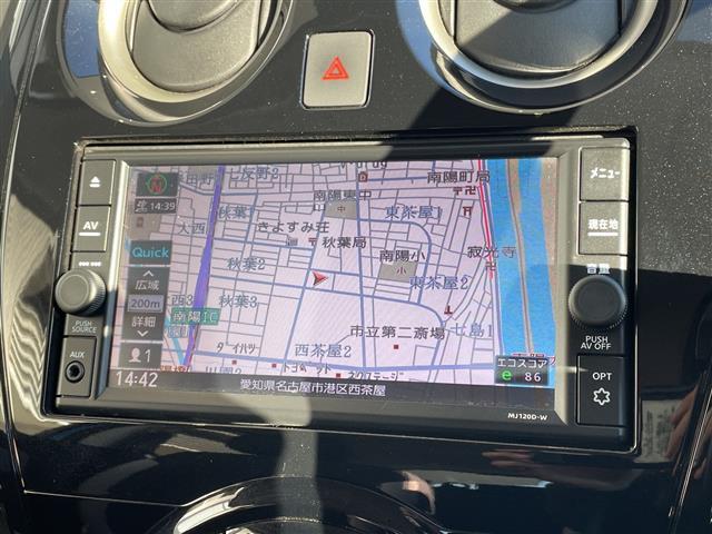 ノート ｅ－パワー　Ｘ　純正ナビ　バックカメラ　コーナーセンサー　純正アルミホイール　ＬＥＤヘッドライト　オートマチックハイビーム　ＥＴＣ　衝突軽減システム　ワンセグ　ＣＤ　ＤＶＤ　Ｂｌｕｅｔｏｏｔｈ　スマートキー（3枚目）