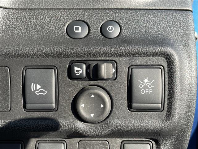 ノート ｅ－パワー　Ｘ　純正ナビ　バックカメラ　コーナーセンサー　純正アルミホイール　ＬＥＤヘッドライト　オートマチックハイビーム　ＥＴＣ　衝突軽減システム　ワンセグ　ＣＤ　ＤＶＤ　Ｂｌｕｅｔｏｏｔｈ　スマートキー（7枚目）