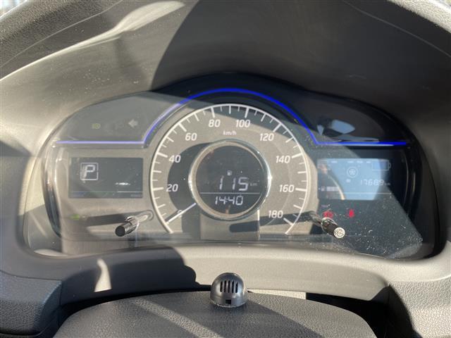 ノート ｅ－パワー　Ｘ　純正ナビ　バックカメラ　コーナーセンサー　純正アルミホイール　ＬＥＤヘッドライト　オートマチックハイビーム　ＥＴＣ　衝突軽減システム　ワンセグ　ＣＤ　ＤＶＤ　Ｂｌｕｅｔｏｏｔｈ　スマートキー（10枚目）