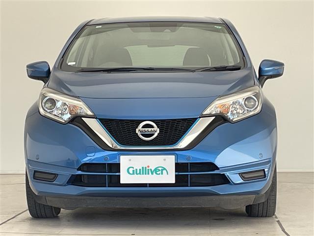 ノート ｅ－パワー　Ｘ　純正ナビ　バックカメラ　コーナーセンサー　純正アルミホイール　ＬＥＤヘッドライト　オートマチックハイビーム　ＥＴＣ　衝突軽減システム　ワンセグ　ＣＤ　ＤＶＤ　Ｂｌｕｅｔｏｏｔｈ　スマートキー（18枚目）