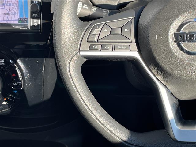 ノート ｅ－パワー　Ｘ　純正ナビ　バックカメラ　コーナーセンサー　純正アルミホイール　ＬＥＤヘッドライト　オートマチックハイビーム　ＥＴＣ　衝突軽減システム　ワンセグ　ＣＤ　ＤＶＤ　Ｂｌｕｅｔｏｏｔｈ　スマートキー（22枚目）