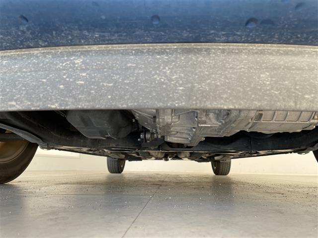 ノート ｅ－パワー　Ｘ　純正ナビ　バックカメラ　コーナーセンサー　純正アルミホイール　ＬＥＤヘッドライト　オートマチックハイビーム　ＥＴＣ　衝突軽減システム　ワンセグ　ＣＤ　ＤＶＤ　Ｂｌｕｅｔｏｏｔｈ　スマートキー（40枚目）