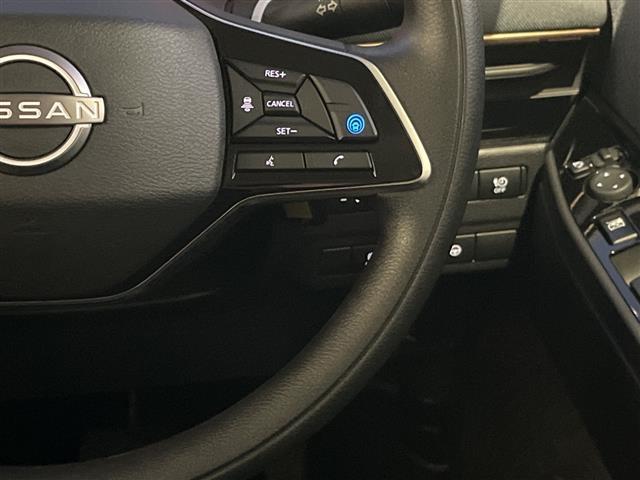 サクラ Ｘ　プロパイロット　純正９型ディスプレイオーディオナビ　全方位カメラ　レーダークルーズコントロール　シートヒーター　バックカメラ　ステアリングヒーター　ＥＴＣ２．０　コーナーセンサー　衝突軽減システム（10枚目）