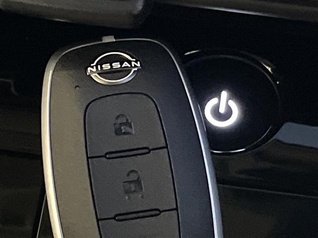 サクラ Ｘ　プロパイロット　純正９型ディスプレイオーディオナビ　全方位カメラ　レーダークルーズコントロール　シートヒーター　バックカメラ　ステアリングヒーター　ＥＴＣ２．０　コーナーセンサー　衝突軽減システム（11枚目）