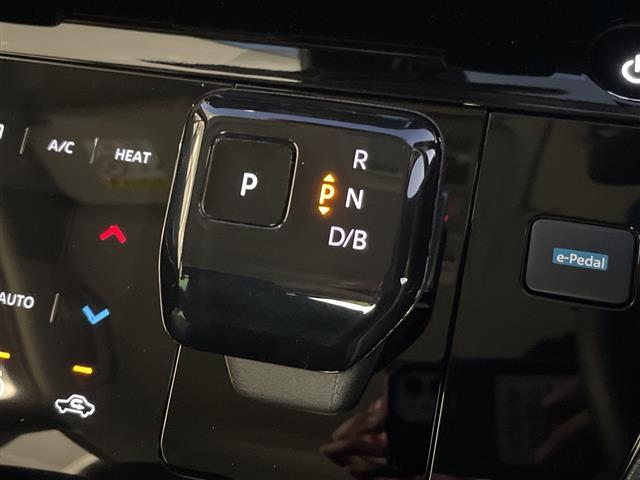 サクラ Ｘ　プロパイロット　純正９型ディスプレイオーディオナビ　全方位カメラ　レーダークルーズコントロール　シートヒーター　バックカメラ　ステアリングヒーター　ＥＴＣ２．０　コーナーセンサー　衝突軽減システム（25枚目）