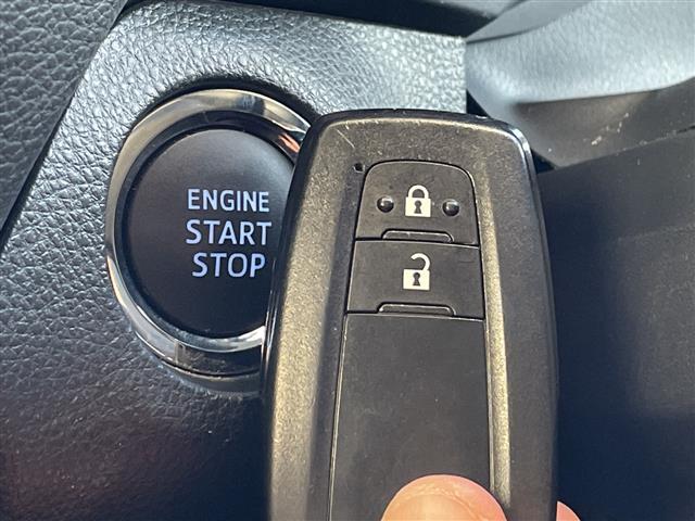 ＲＡＶ４ アドベンチャー　トヨタセーフティセンス　ＳＤナビ　ＳＤカードなし　レーダークルーズコントロール　バックカメラ　パワーシート　コーナーセンサー　純正アルミホイール　ルーフレール　ＥＴＣ　４ＷＤ　衝突軽減システム（10枚目）