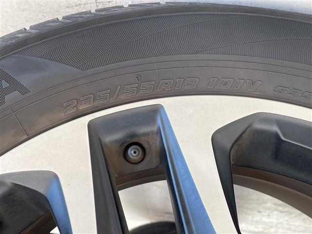 ＲＡＶ４ アドベンチャー　トヨタセーフティセンス　ＳＤナビ　ＳＤカードなし　レーダークルーズコントロール　バックカメラ　パワーシート　コーナーセンサー　純正アルミホイール　ルーフレール　ＥＴＣ　４ＷＤ　衝突軽減システム（17枚目）